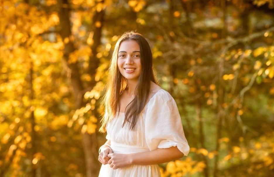 Portrait of Amber Caruso